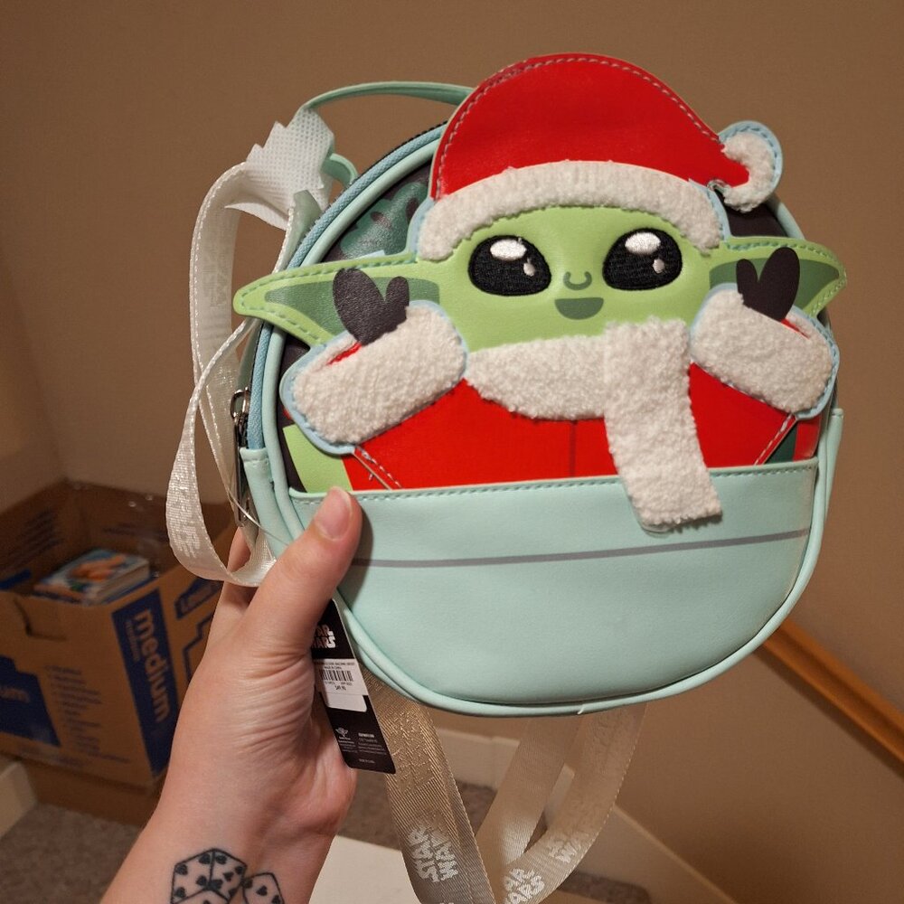 Buckle Down Grogu Purse